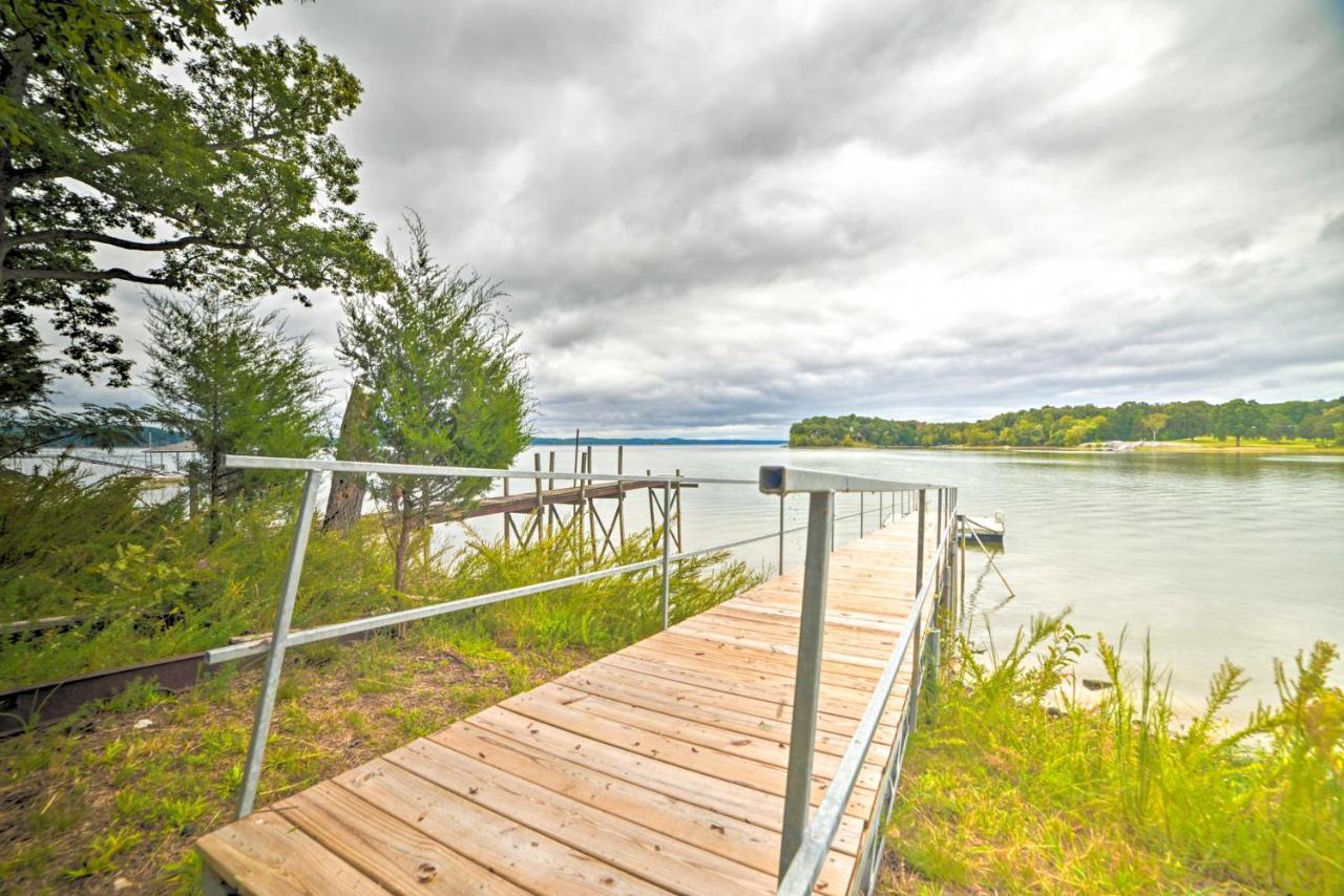 Kentucky Lake Cabin With Private Dock And Fire Pit New Concord Exterior photo
